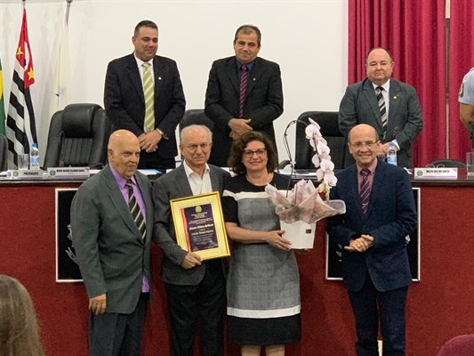 Câmara: Massem Mihsene Salloume foi homenageado na noite de ontem com Título de Cidadão Votuporanguense (Foto: João Vitor Ferrarez)