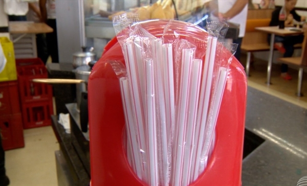 Canudos plásticos poderão ser proibidos em Rio Preto se prefeito sancionar a lei — Foto: Reprodução/Arquivo