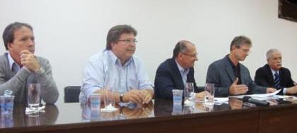 Carlão e Geraldo Alckmin mobilizam avicultores