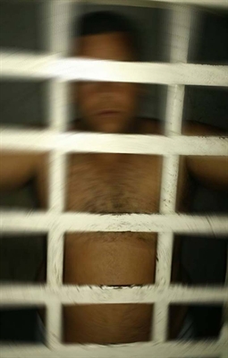 Força Tática e Rocam prendem homem condenado por estupro