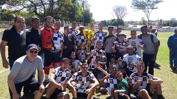  São Cosme e Unidos da Sul são os campeões do Campeonato Rural de Futebol (Foto: Divulgação/Prefeitura de Votuporanga)
