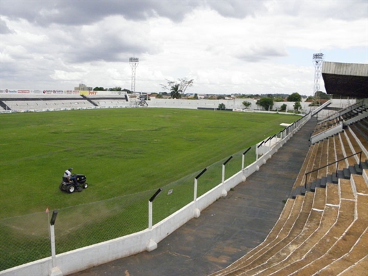 O fim do Municipal: fundado em 1956, Estádio Plínio Marin recebe hoje a final da Série A3, último jogo da sua história gloriosa
