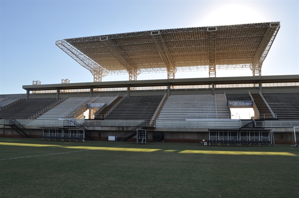 O prefeito João Dado conversou com a reportagem do jornal A Cidade sobre a obra da Arena (Foto: Érika Chausson/A Cidade)