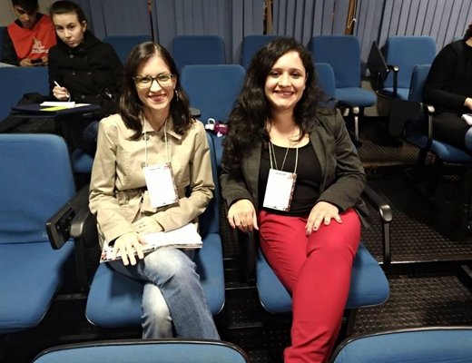 Da esquerda para a direita, Profa. Ma. Karina de Oliveira (Unifev) e Profa. Dra. Vanessa Regina da Silva Ferreira (IFSP – Pirituba) (Foto: Divulgação/Unifev)