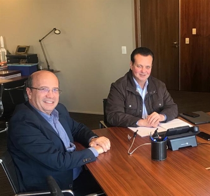 Em outubro de 2016, João Dado chegou a se reunir, em Brasília-DF, com o então ministro da Pasta Gilberto Kassab que firmou o compromisso de que o município seria contemplado com o programa (Foto: Divulgação)