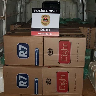 Carro carregado estava na casa da mãe de um dos suspeitos (Foto: Divulgação/ Polícia Civil)