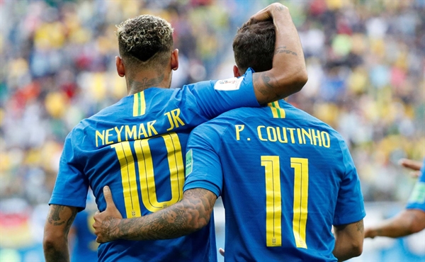  Neymar e Philippe Coutinho anotaram os gols do Brasil em vitória dramática. (MAX ROSSI Reuters)