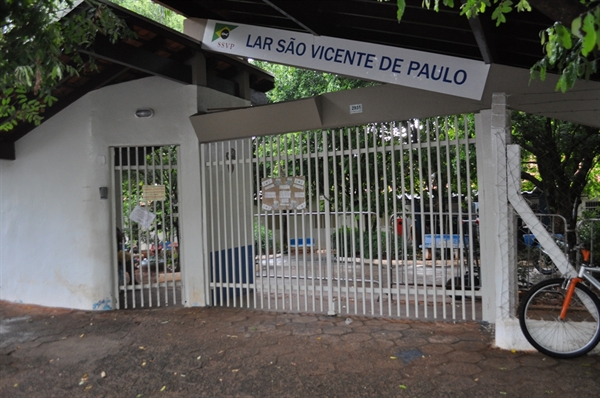 Lar São Vicente de Paulo em Votuporanga enfrenta um surto de Covid, mas, já vacinados, idosos estão bem (Foto: A Cidade)
