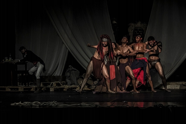 Durante 1h30 de apresentação, os atores interpretarão um pouco da história dos negros (Foto: Divulgação)