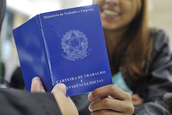 São oferecidas oportunidades em Votuporanga, Santa Fé do Sul, Jales, São José do Rio Preto e Catanduva (Foto: Reprodução)