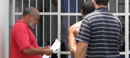 Acusado de matar dois homens vai a júri amanhã