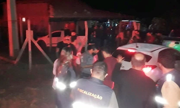 Foram dispersados vários "eventos" no fim de semana Foto: Jornal Cidadão