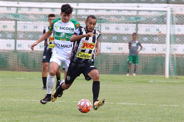 Rio Preto e Votuporanguense jogaram na tarde desta sexta no Estádio Anísio Haddad pelo Campeonato Paulista Sub-20 (Foto: Rafael Bento/CAV)