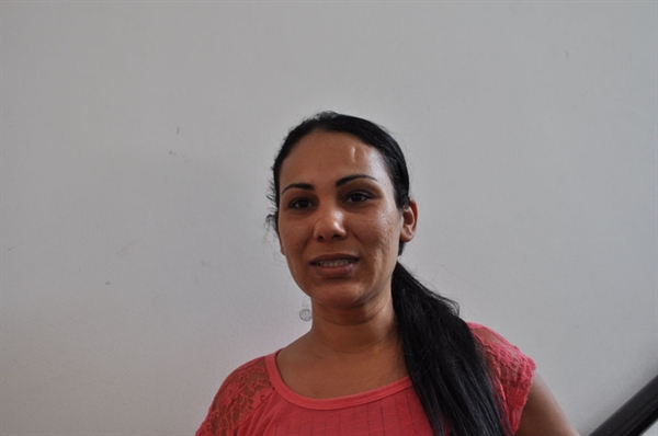 Vendedora Roseni Martins da Silva paga R$300 para vizinha cuidar de sua filha