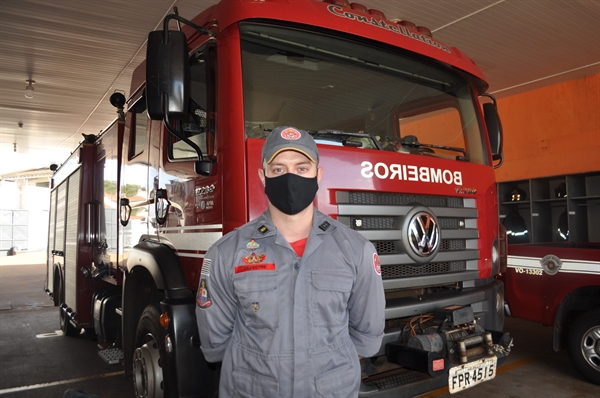 Tenente Marcos Sylvestre, comandante do Corpo de Bombeiros de Votuporanga (Foto: A Cidade)