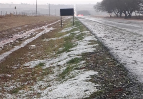 Choveu granizo na região de Buritama (Arquivo Pessoal)