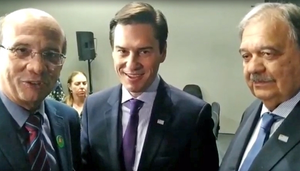 Dado, Gustavo Junqueira (secretário de Estado de Agricultura e Abastecimento) e José Henrique Germann (Reprodução)