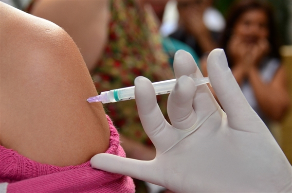 A Vigilância recomenda a vacinação da população como a medida mais eficaz contra a caxumba (Foto: Divulgação/Prefeitura de Votuporanga)
