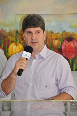 Junior Marão visita a Rádio Cidade para balanço das atividades de 2015