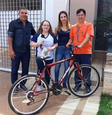 Márcio Fukuiama ganhou uma bicicleta e destacou que a importância de contribuir com o Hospital (Foto: Santa Casa)