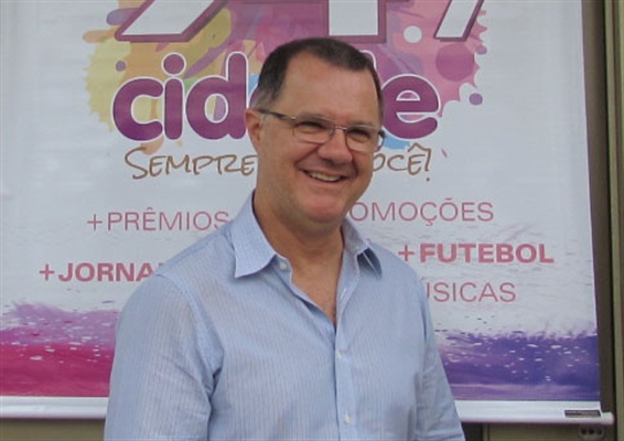 O ex-ministro da Previdência Social, Carlos Gabas, foi entrevistado pela Cidade FM; ele criticou a proposta (Foto: A Cidade)