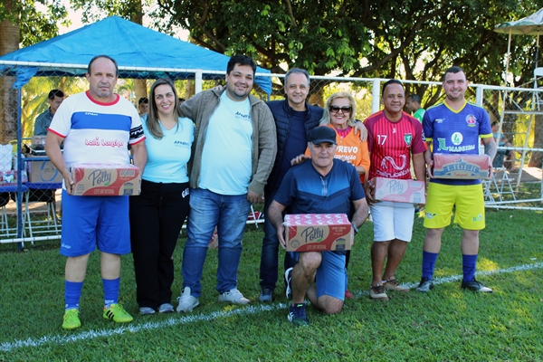 O Departamento de Esportes e o grupo ‘Tamo junto’ organizaram uma ação filantrópica (Foto: Santa Casa de Votuporanga)