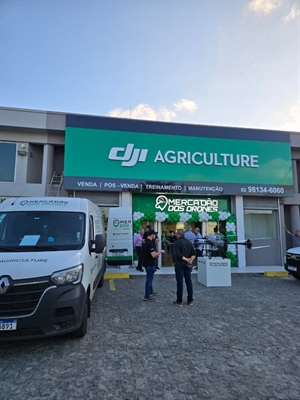 O Mercadão dos Drones é pioneiro no Noroeste Paulista, destacando-se como revendedores autorizados da DJI Agriculture (Foto: Mercadão dos Drones)