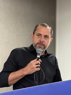 Até tu Daniel? Vereadores criticaram o atendimento de emergência na área da saúde. (Foto:Assessoria)