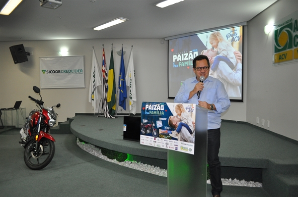 O presidente da ACV, Valdeci Merlotti, anunciou a campanha que será realizada do dia 29 de julho e 10 de agosto (Foto: Érika Chausson/A Cidade)