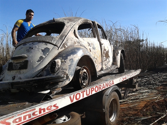 Encontro “amoroso” termina com fogo em canavial