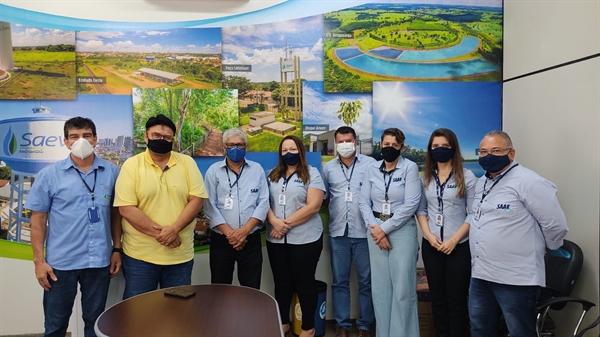 Na ocasião o grupo percorreu a estrutura central da Saev, passando por diversos departamentos, desde o atendimento ao cliente, recursos humanos, contabilidade, dentre outros (Foto: Prefeitura de Votuporanga)