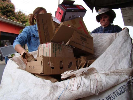 Campanha ‘Ano Novo é tempo de reciclar’  é realizada pela Saev Ambiental no sábado