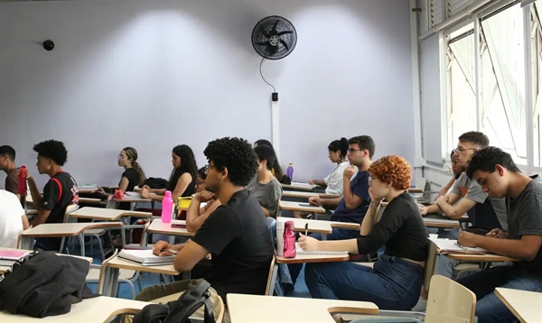 O edital completo do processo pode ser consultado no Diário Oficial do Estado (Foto: Rovena Rosa/Agência Brasil)