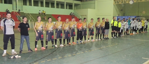 A grande final da Copa de Futsal dos Comerciários aconteceu às 20h15 da última sexta-feira 