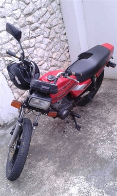 Polícia apreende motocicleta usada em assalto a posto de combustível