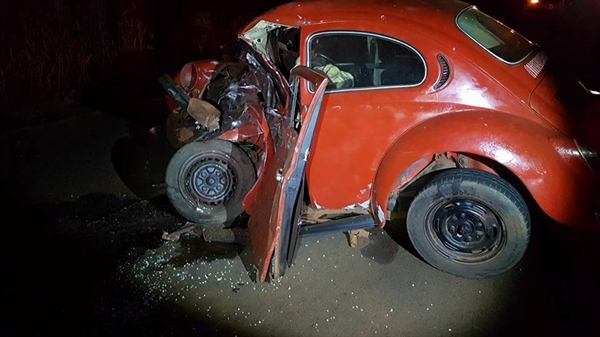 Um morre e dois ficam gravemente feridos após colisão em rodovia que liga Riolândia a Paulo de Faria