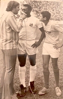 Esta foto é o maior troféu do repórter Cláudio Craveiro. De Votuporanga só ele entrevistou o Pelé. (Foto: Arquivo pessoal)