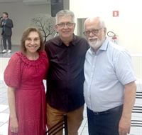 UDEMO realiza confraternização e homenageia associados 