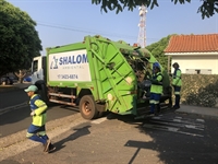 Coleta de lixo segue gerando reclamações e empresa responsável está na mira da Saev