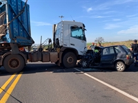O acidente aconteceu no ramal de acesso Antônio Pimentel, que liga a rodovia Euclides da Cunha ao município de Valentim Gentil (Foto: A Cidade)
