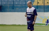 Cléber Gaúcho, técnico do Marília que enfrenta a Alvinegra amanhã  (Foto: Leonardo Carrara / MAC)