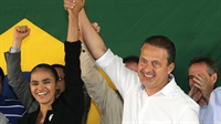 Eduardo Campos ao lado da ex-ministra Marina Silva em 2013, em Brasília 