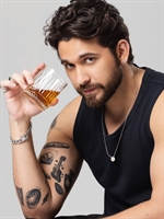 Cantor votuporanguense estreia como ator em novela da Globo