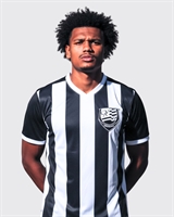 Paulo Victor chega com presença física no ataque e na defesa da Votuporanguense