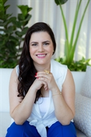 Para a nutricionista Natália Massoca, é possível manter os pratos típicos sem abrir mão da saúde (Foto: Arquivo pessoal)