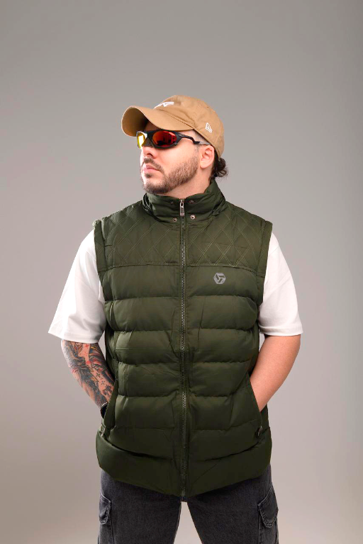 O DJ e produtor Nebulon segue em ascensão no cenário do funk nacional!  Prestes a alcançar 1 milhão de streams no Spotify, o artista anuncia sua turnê em Santa Catarina, com apresentações em Balneário Camboriú, Ituporanga, Rio do Sul e Indaial. Com muito ritmo, inovação e carisma, Nebulon promete agitar o público e mostrar que o funk brasileiro segue rompendo fronteiras!