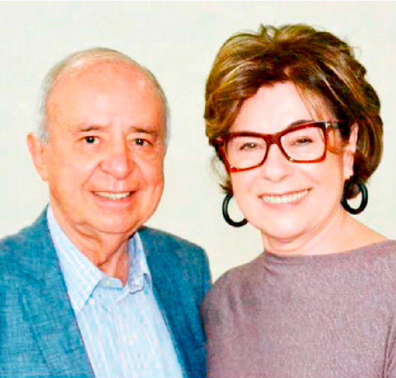 O rotariano Joaquim Antônio Lourenço brinda mais um ano de vida, envolvido pelo carinho da esposa Claudia e de todos que torcem por sua felicidade. Familiares e amigos registram seus votos de saúde, conquistas e muitas alegrias neste novo ciclo que começa.
Que este aniversário seja repleto de luz e motivos para sorrir. Parabéns, Joaquim!
