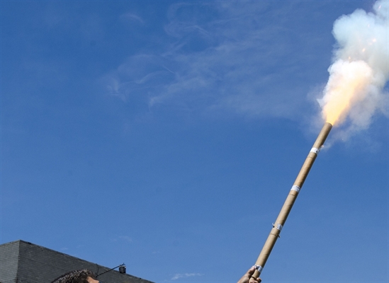Novamente a lei que proíbe a soltura de fogos de artifício com estampido foi desrespeitada em Votuporanga  (Foto: Marcelo Camargo/Agência Brasil)