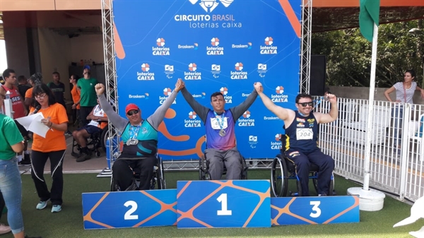 A equipe de Votuporanga conquistou 18 medalhas, sendo cinco de ouro, cinco de prata e oito medalhas de bronze (Foto: Prefeitura de Votuporanga)