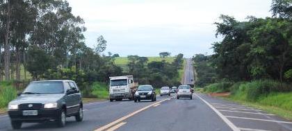 Prefeito vai a São Paulo cobrar duplicação da rodovia